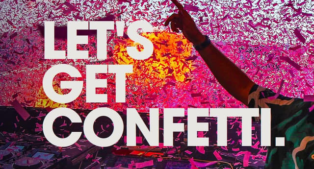 Confettiregen boven een dj-set met de tekst Let’s get confetti